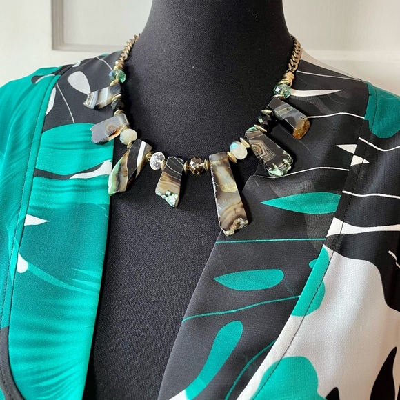 Tropical Print Tie Front Cover Up, NWOT - Picture 8 of 11